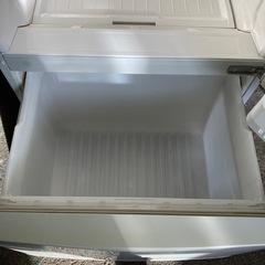 MITSUBISHI 冷蔵庫①
の画像