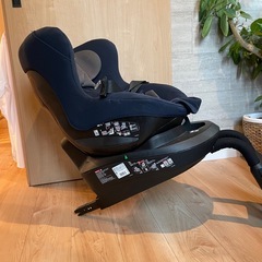 エールべべ isofix対応チャイルドシートの画像
