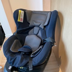 エールべべ isofix対応チャイルドシートの画像