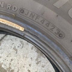 スタッドレスタイヤ　ブリザック　165R13の画像