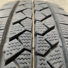 スタッドレスタイヤ　ブリザック　165R13の画像