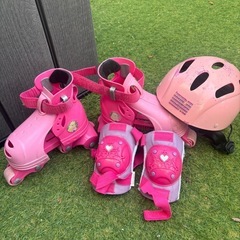 ローラースケートセット・ヘルメット付き・ひざあて付きの画像