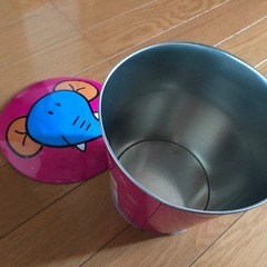 非売品　たべっこどうぶつ　缶の画像