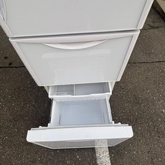 HITACHI 日立 冷蔵庫 R-S27JV(XW) 265L 2019年製の画像