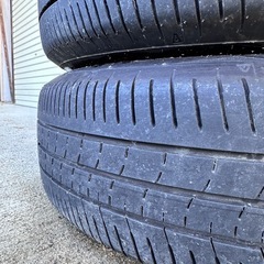 16インチ　タイヤの画像