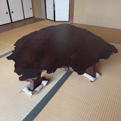 引き取り限定  一枚板の座卓 ローテーブルの画像