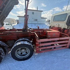 日野　増トン　ダンプ　の画像