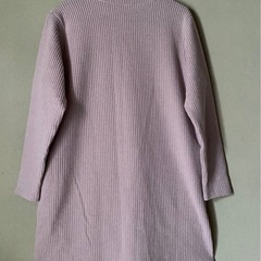 V.I.A.N.T.Eの花柄刺繍ニットチュニックの画像