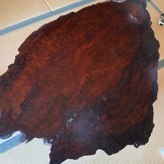 引き取り限定  一枚板の座卓 ローテーブルの画像