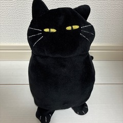 スマホが置けるクッションぬいぐるみの画像