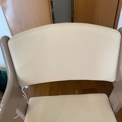 子供用の椅子の画像