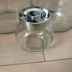 小瓶 29個セット 大2個セッと　保存瓶 透明 ガラス 大小様々 趣味 収集 ビンの画像