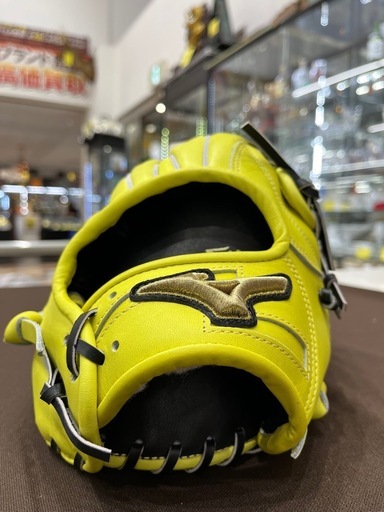 【ジャングルジャングル岸和田和泉インター店】☆未使用☆ ミズノ 野球グローブ 1AJGH30207 4009 グローバルエリートネオ 