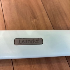リエンダー（Leander）　子供用チェア　カラー水色の画像