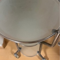 ‼️12月30日まて半額500円‼️サイドテーブルの画像