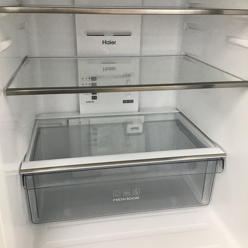 #L-27【ご来店頂ける方限定】 Haierの3ドア冷凍冷蔵庫です