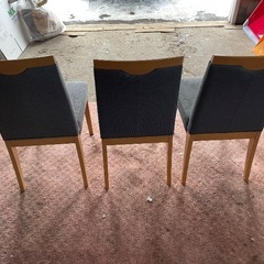 椅子５個の画像