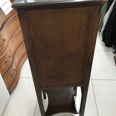 アンティーク　引出し付電話台の画像