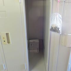 T-071 新品展示品 ALPS 8人用ロッカーの画像