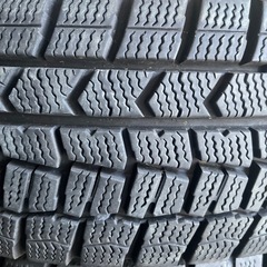 年式2022DUNLOP 165/70R14スタッドレスタイヤのみ4本の画像