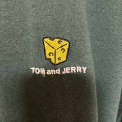 トムとジェリーTシャツＬサイズの画像