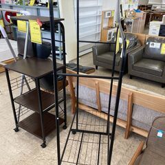 J5949　【リユースのサカイ柏店】　ハンガーラック　クリーニング済みの画像