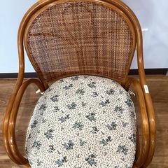 回転式ラタンチェア【町田市再生家具】　252731の画像