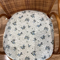 回転式ラタンチェア【町田市再生家具】　252731の画像