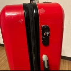 もらってください！ キャリーケース  L 赤の画像