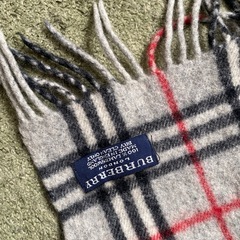 バーバリー　　マフラーの画像