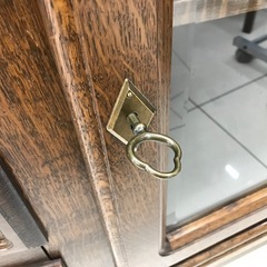 アンティーク サイドボード 湾曲の画像