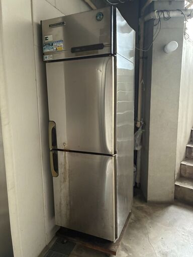 再投稿☆業務用冷凍庫ホシザキHF-63PT中古 371L (クレスン) 東武練馬の