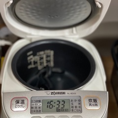 マイコン炊飯ジャー　3合炊き　ZOJIRUSHI 2021年の画像