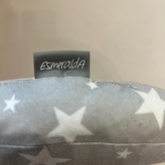 エスメラルダ　ドーナツ枕の画像