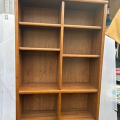 木製　本棚の画像