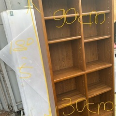 木製　本棚の画像