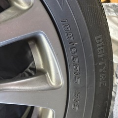 195/65r15 夏タイヤの画像