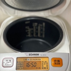 マイコン炊飯ジャー　5.5合炊き　ZOJIRUSHI 2019年の画像