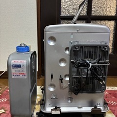 ダイニチ　　石油ファンヒーター　キャスターポリタンク付き！の画像