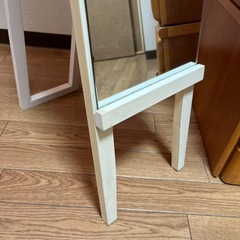 無料　スリムスタンドミラーの画像