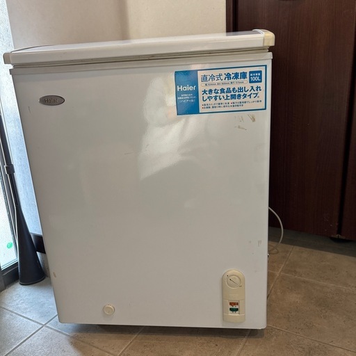 HAIER 直冷式　冷凍庫　100Ｌ