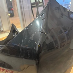 アクア NHP10 リアバンパー　ブラック　黒　ジャンクの画像