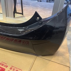 アクア NHP10 リアバンパー　ブラック　黒　ジャンクの画像