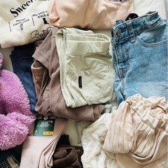 120センチの子ども服大量セットの画像