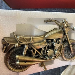 レットバロン　世界の名車シリーズ　カワサキ750-RSの画像