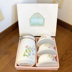 【倉庫整理品】箱入り食器色々の画像