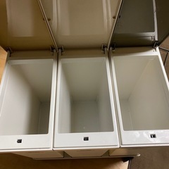 3連ゴミ箱　アスベル 資源ゴミ横型3分別ワゴン 各20Lの画像