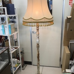 大理石スタンドライト 照明の画像