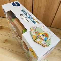 バイリンガル にぎやかおしゃべりボールピット ボール30個付き トイザらス限定の画像