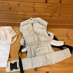 抱っこ紐　キューズベリー nico 【美品】の画像